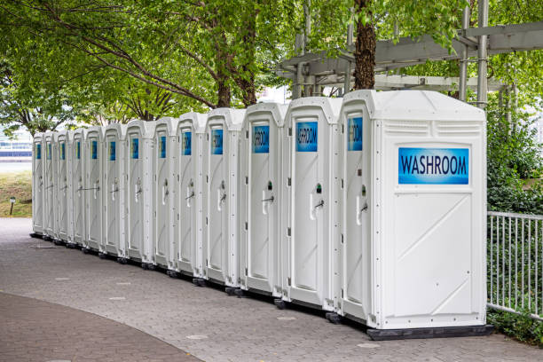 Best Luxury portable toilet rental  in Bear Rocks, PA